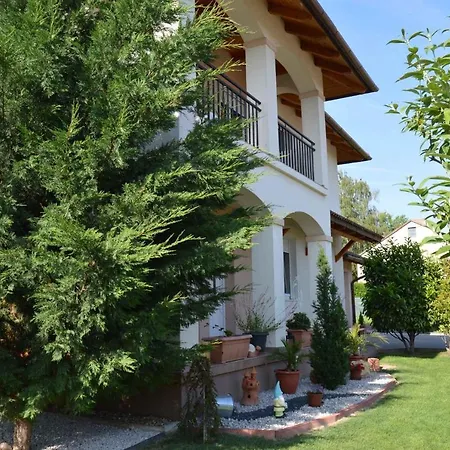 Holiday home Apartment In Gyenesdias - Balaton 18809 Gyenesdias