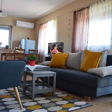 Holiday home Apartment In Gyenesdias - Balaton 18809 Gyenesdias