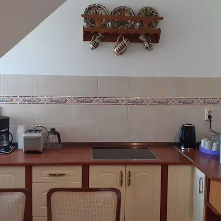 Apartment In Gyenesdias/Balaton 18809 Semesterbostad *