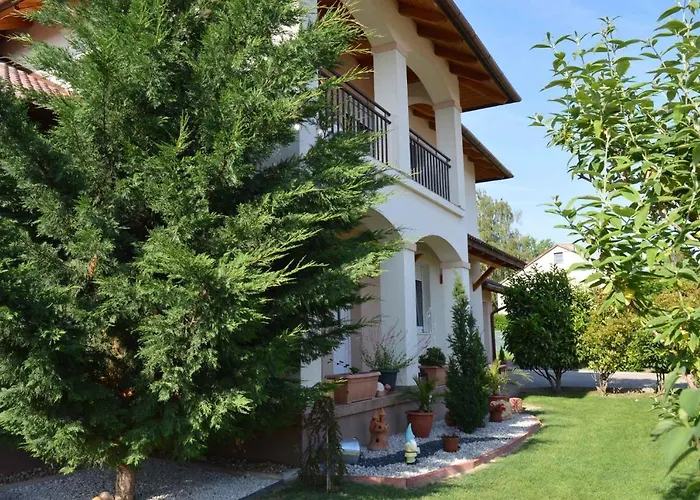 Vakantiehuis In - Balaton 18809 Gyenesdiás